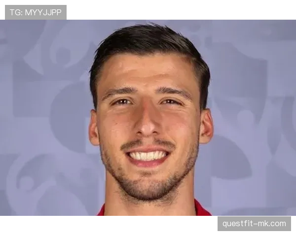 鲁本·迪亚斯稳健发挥助球队豪取连胜，表现亮眼